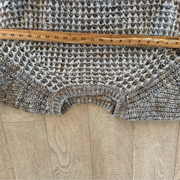 MOTH Anthropologie Balloon Sleeve Sweater - Small Tan $175 - Picture 3 of 5